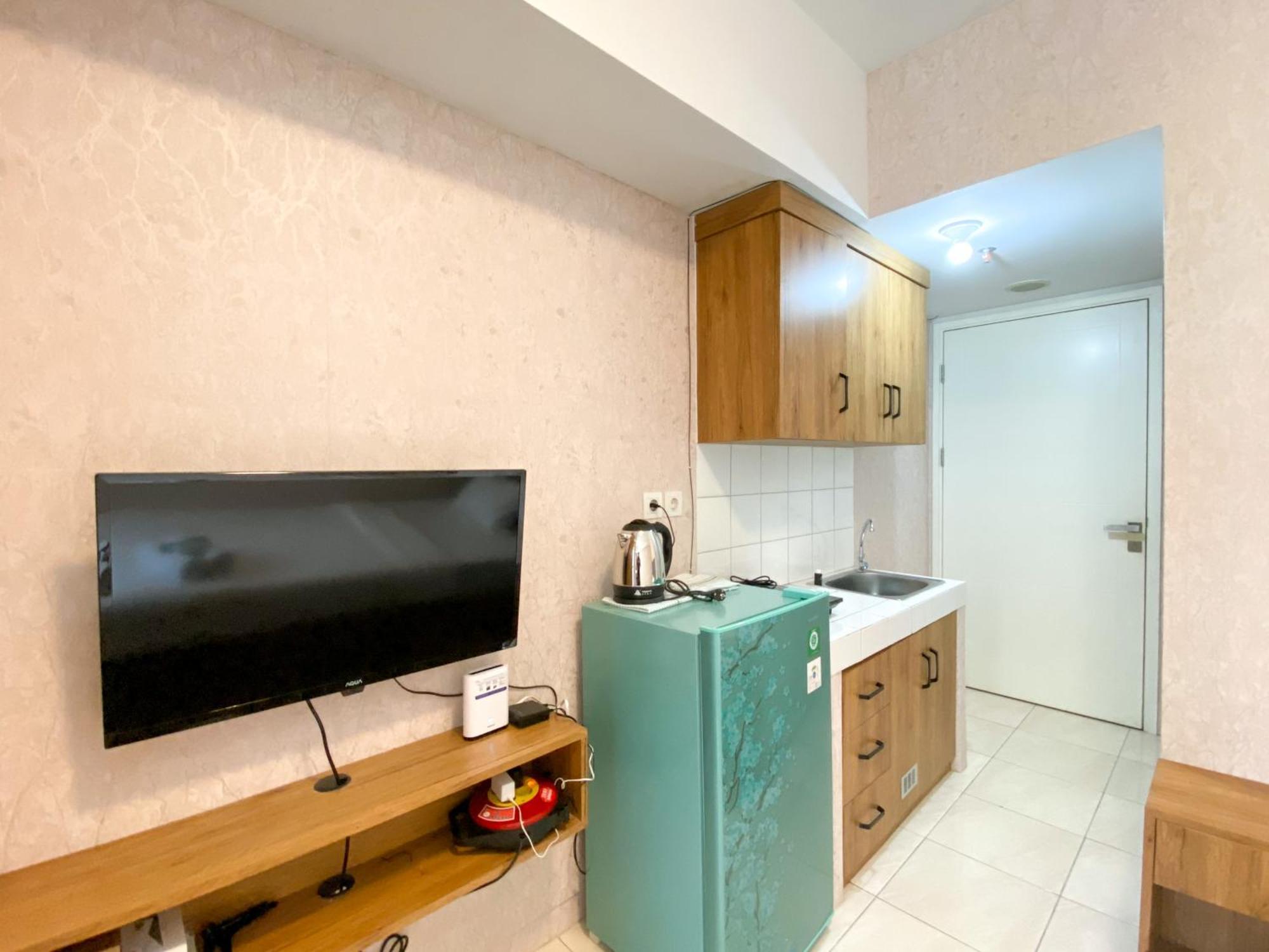 Fully Furnished Springlake Summarecon Near Mall By Travelio Bekasi